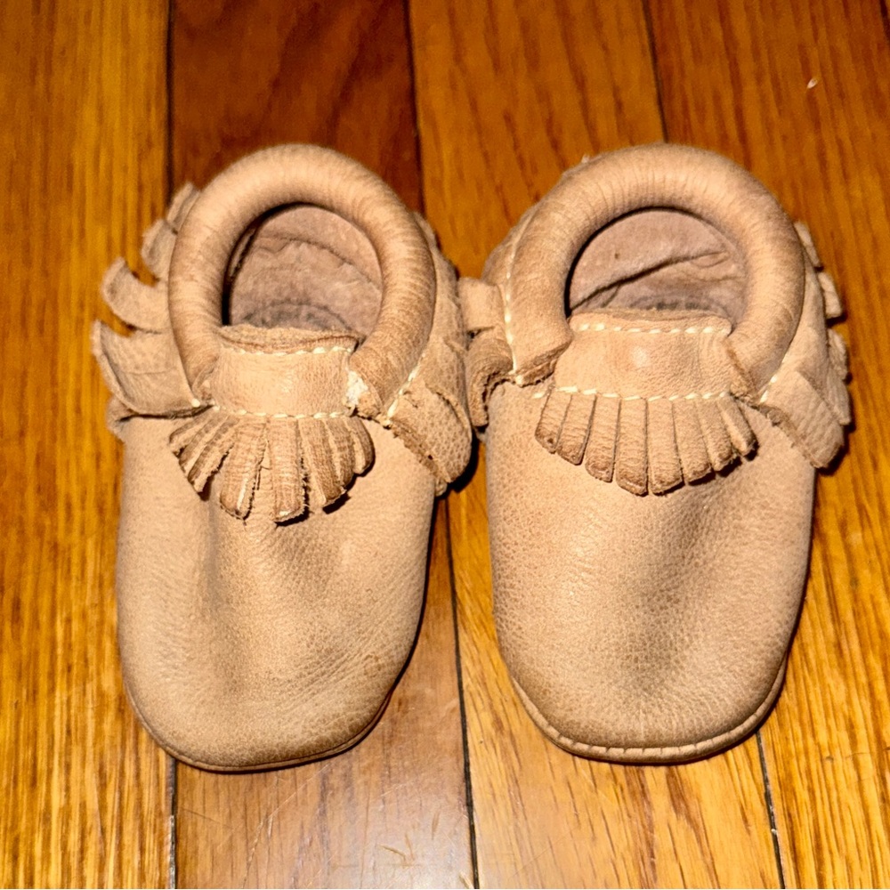 Freshly Picked, Leather Moccasin Soft Sole Baby Shoe, Brown, Girl Boy, 12-18 mo